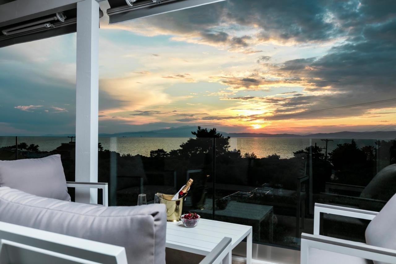 Pachis Escape Suites Esterno foto
