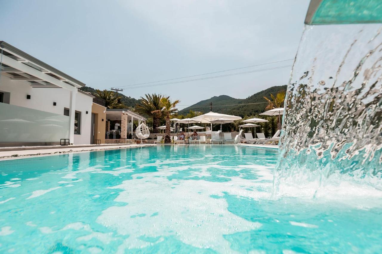 Pachis Escape Suites Esterno foto